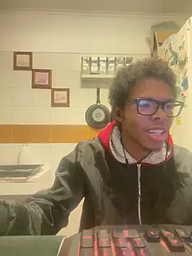 ELPikaPreta online show from 02.10.26