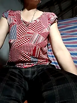 Snapshot of Ami-su chatting on 05.06.26 Ami-su online show from 05.06.26