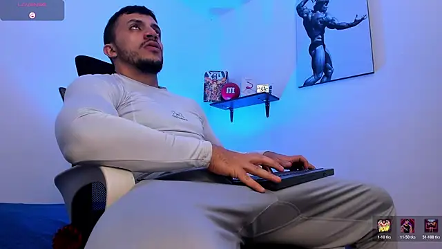 Snapshot of LiamReigns_ chatting on 06.18.26 LiamReigns online show from 06.18.26
