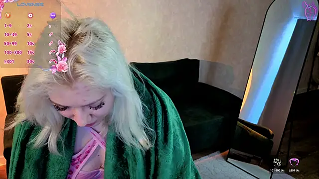 Snapshot of Kate_Krose chatting on 03.13.26 Kate Krose online show from 03.13.26