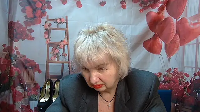 Snapshot of RenataDaster chatting on 05.11.26 RenataDaster online show from 05.11.26