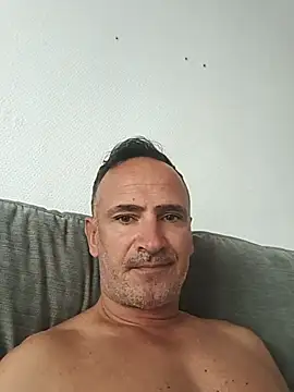 Snapshot of bobo672 chatting on 04.27.26 bobo672 online show from 04.27.26