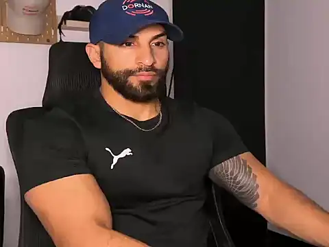 SamDornan51 online show from 02.12.26