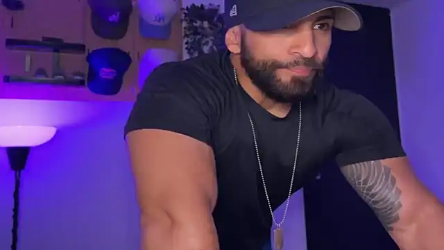 SamDornan51 online show from 04.08.26