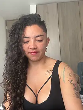 11 paris 11 online show from 02.04.26