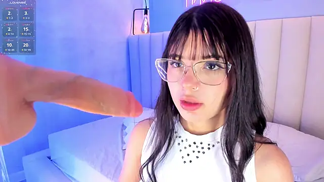 Snapshot of cherry_monroe chatting on 02.06.26 cherry monroe online show from 02.06.26