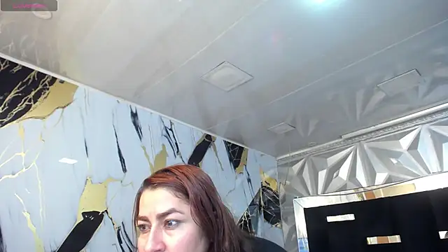 Snapshot of Alison-mar chatting on 04.21.26 Alison-mar online show from 04.21.26