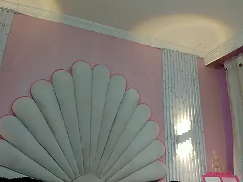 Kateemos online show from 02.13.26