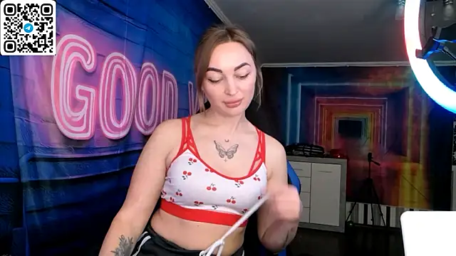 Snapshot of Vellora_ chatting on 05.20.26 Vellora online show from 05.20.26