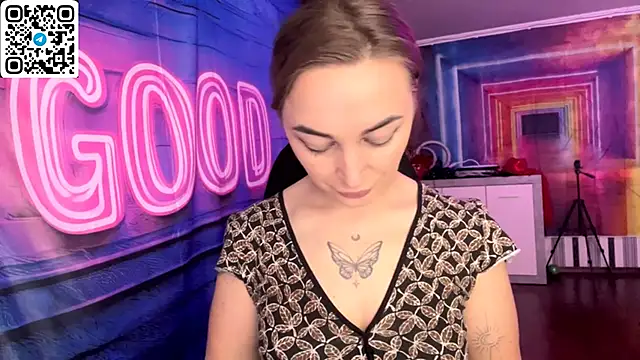 Snapshot of Vellora_ chatting on 05.24.26 Vellora online show from 05.24.26