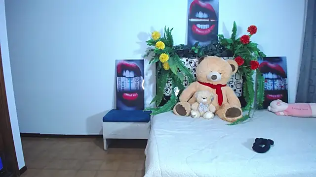 Snapshot of lika_little0 chatting on 03.01.26 lika little0 online show from 03.01.26