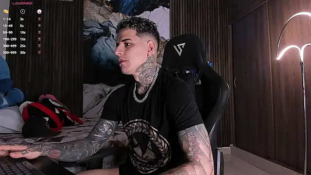 trisstann  online show from 03.13.26