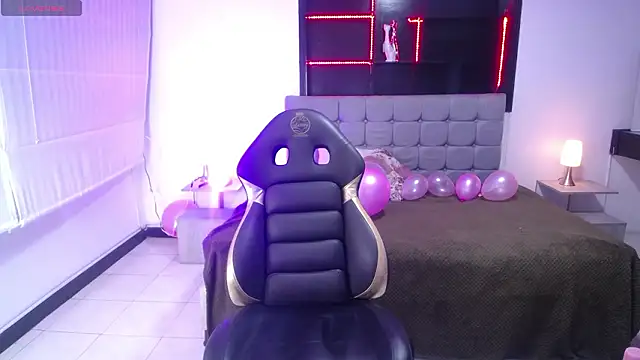 Snapshot of Perla_lovely_ chatting on 02.15.26 Perla lovely online show from 02.15.26