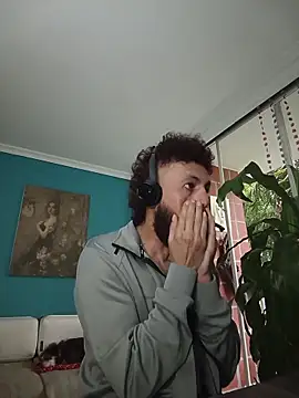 kauzZhomi online show from 02.02.26