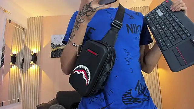 DesiresOfOlympus  online show from 04.09.26