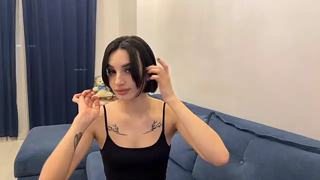 Snapshot of BlackFox_V chatting on 02.10.26 BlackFox V online show from 02.10.26