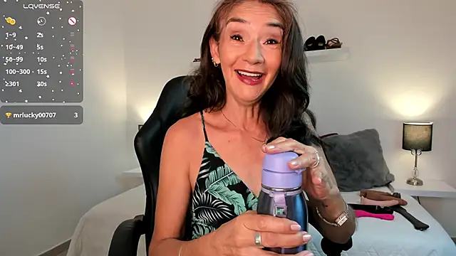 Snapshot of Emma_Mendozaa chatting on 05.05.26 Emma Mendozaa online show from 05.05.26