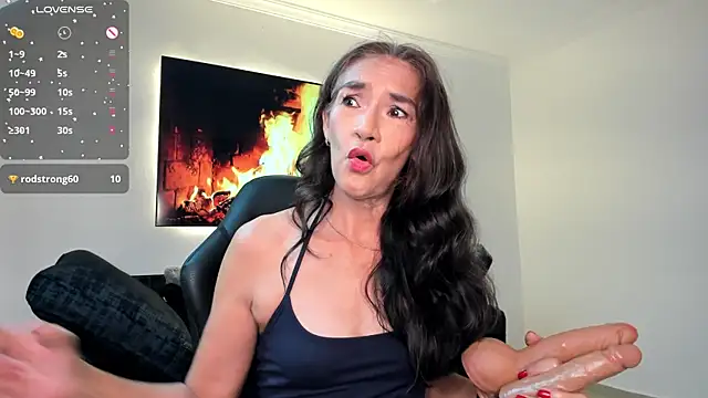 Snapshot of Emma_Mendozaa chatting on 06.05.26 Emma Mendozaa online show from 06.05.26