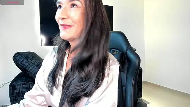 Snapshot of Emma_Mendozaa chatting on 06.09.26 Emma Mendozaa online show from 06.09.26
