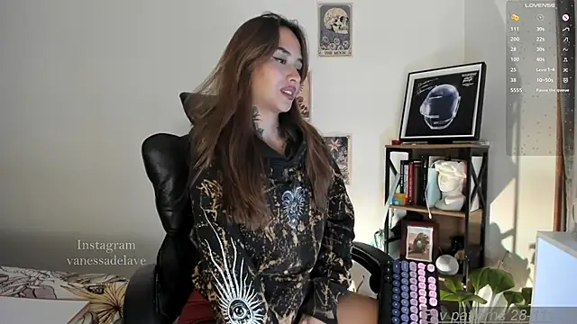 Snapshot of Vanessarte_ chatting on 07.16.26 Vanessarte online show from 07.16.26