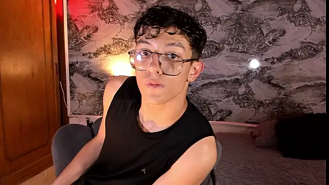 Snapshot of Christopher_Hunter chatting on 02.27.26 Christopher Hunter online show from 02.27.26