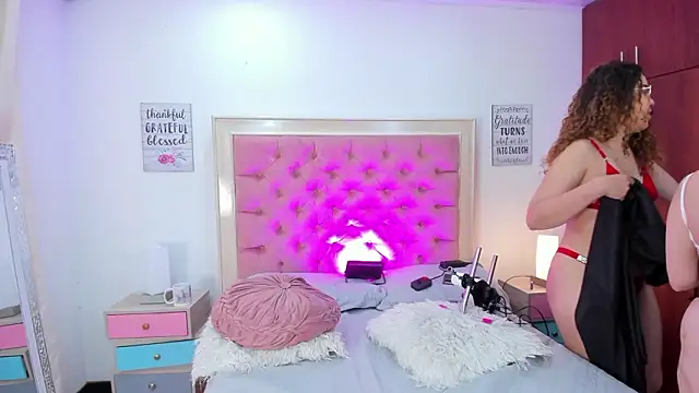 AmbarClarck online show from 03.15.26