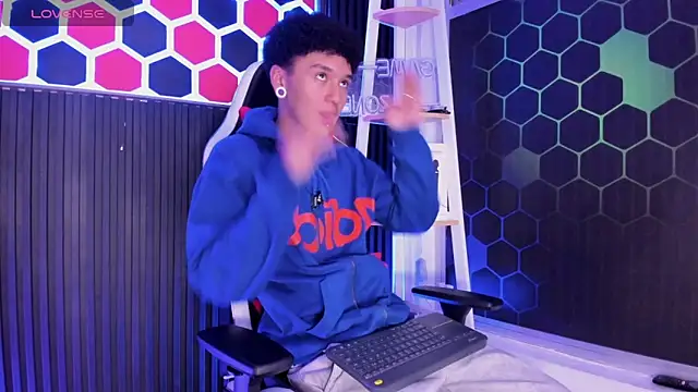 David Banks  online show from 04.08.26