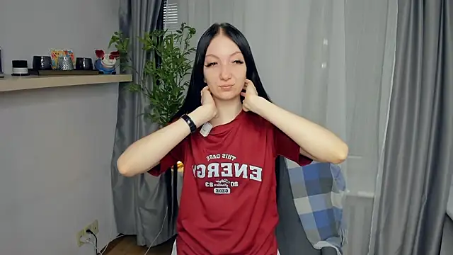 Snapshot of ClarissaDeclue chatting on 02.26.26 ClarissaDeclue online show from 02.26.26