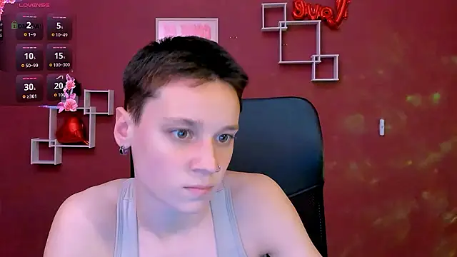 Snapshot of emi_fade chatting on 02.16.26 emi fade online show from 02.16.26