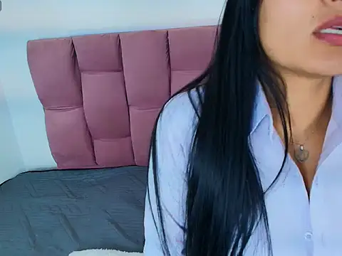 Snapshot of Melannyy__ chatting on 06.07.26 Melannyy online show from 06.07.26