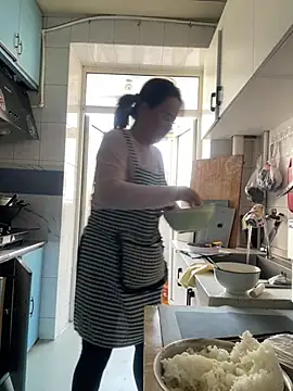 Youyou 12 online show from 03.10.26