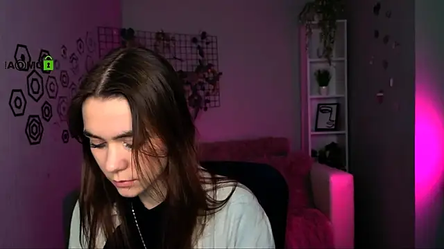 Snapshot of laurenmurrr chatting on 04.19.26 laurenmurrr online show from 04.19.26