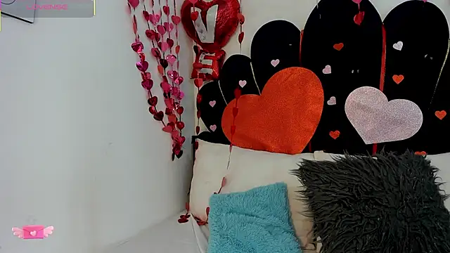 Snapshot of dahlialee chatting on 02.12.26 dahlialee online show from 02.12.26