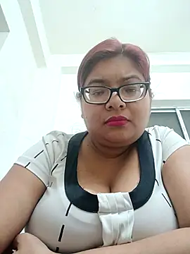 Elie Hallway online show from 02.02.26