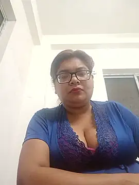 Elie Hallway online show from 03.01.26