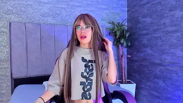 Snapshot of IsabellaRossi_ chatting on 02.02.26 IsabellaRossi online show from 02.02.26