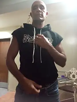 Snapshot of djmorenoo chatting on 02.18.26 djmorenoo online show from 02.18.26