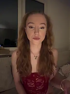 Snapshot of romyxxs chatting on 02.05.26 romyxxs online show from 02.05.26