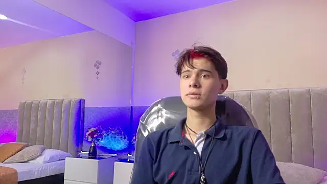 Snapshot of Derek_Sinn chatting on 03.30.26 Derek Sinn online show from 03.30.26