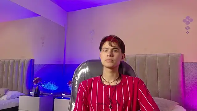 Snapshot of Derek_Sinn chatting on 03.31.26 Derek Sinn online show from 03.31.26