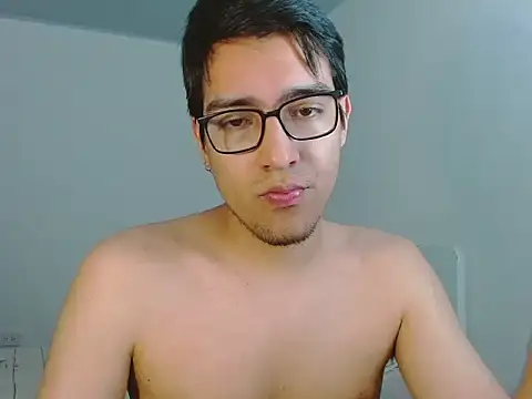 Snapshot of NickFin chatting on 07.17.26 NickFin online show from 07.17.26