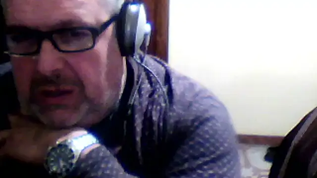 Snapshot of swichcassanesi chatting on 02.26.26 swichcassanesi online show from 02.26.26