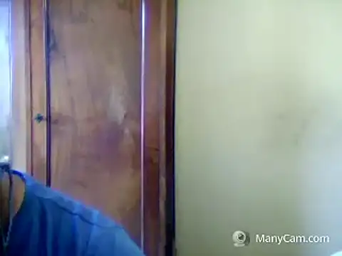 Snapshot of swichcassanesi chatting on 04.24.26 swichcassanesi online show from 04.24.26