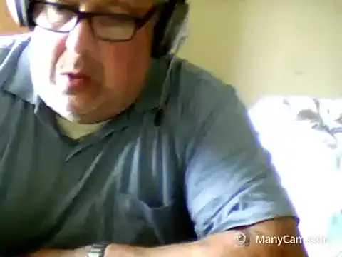 Snapshot of swichcassanesi chatting on 05.29.26 swichcassanesi online show from 05.29.26