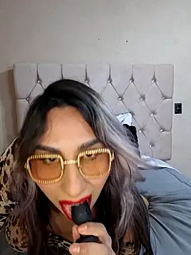 Snapshot of ebyssalexaa95 chatting on 02.19.26 ebyssalexaa95 online show from 02.19.26