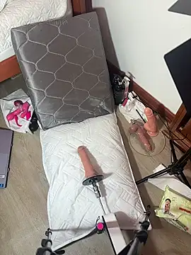 kloe  t18 online show from 03.29.26