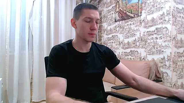 Snapshot of markbodrov chatting on 05.10.26 markbodrov online show from 05.10.26