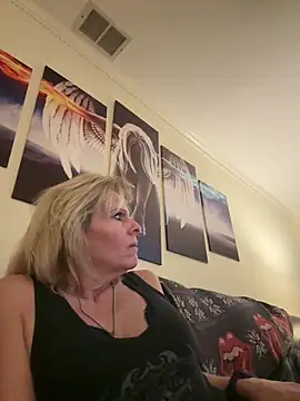 Snapshot of FireAfterDark chatting on 03.10.26 FireAfterDark online show from 03.10.26