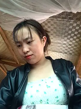 Snapshot of honeyyy110 chatting on 02.12.26 honeyyy110 online show from 02.12.26