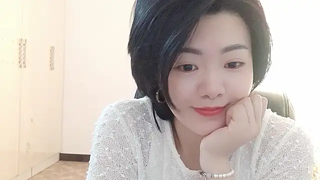 Snapshot of Nikishine chatting on 04.06.26 Nikishine online show from 04.06.26